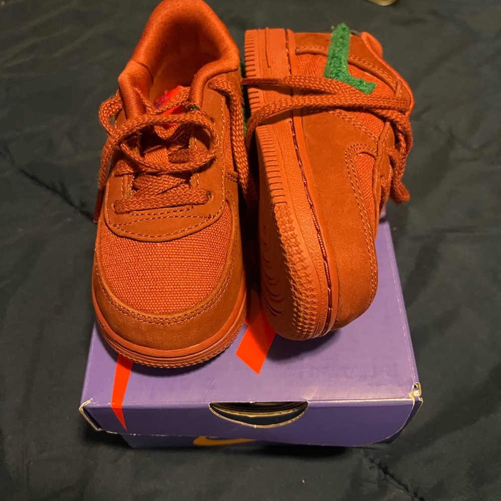Kids' Red Sneakers